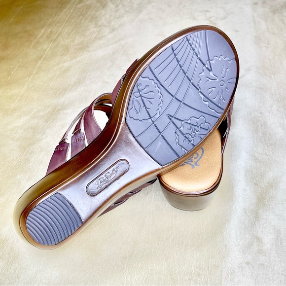 Pure Sole Womens Slip On Strap Wedged Sandals Brown Size 9 FAST SHIPPING - Picture 5 of 5